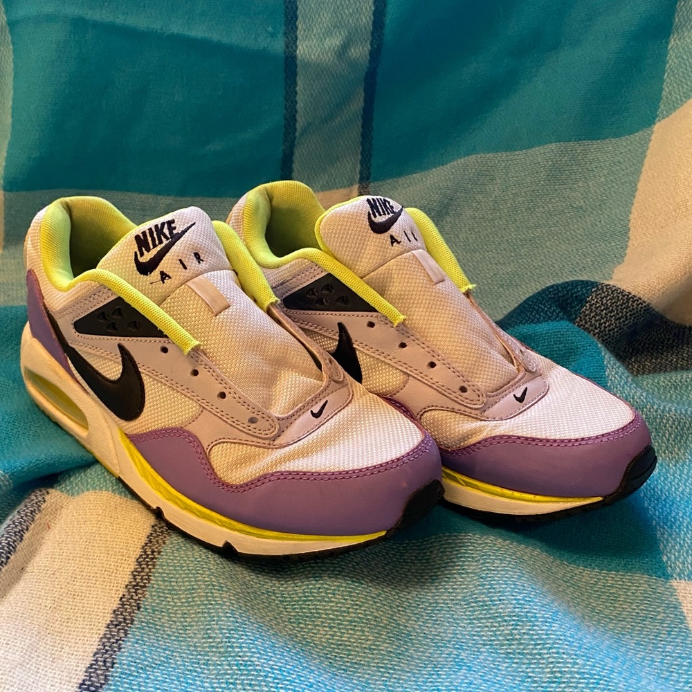 Nike Air Max lots of life left!